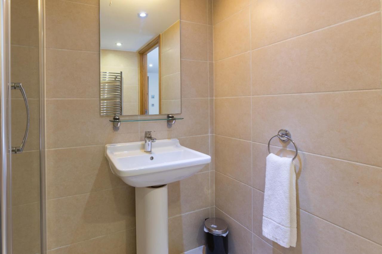 Modern 2 Bed 2 Bath Apartment With Outdoor Space Hyde Park London Kültér fotó